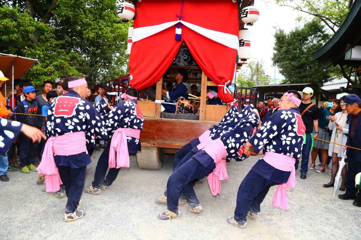 山車の中で奏でられるお囃子